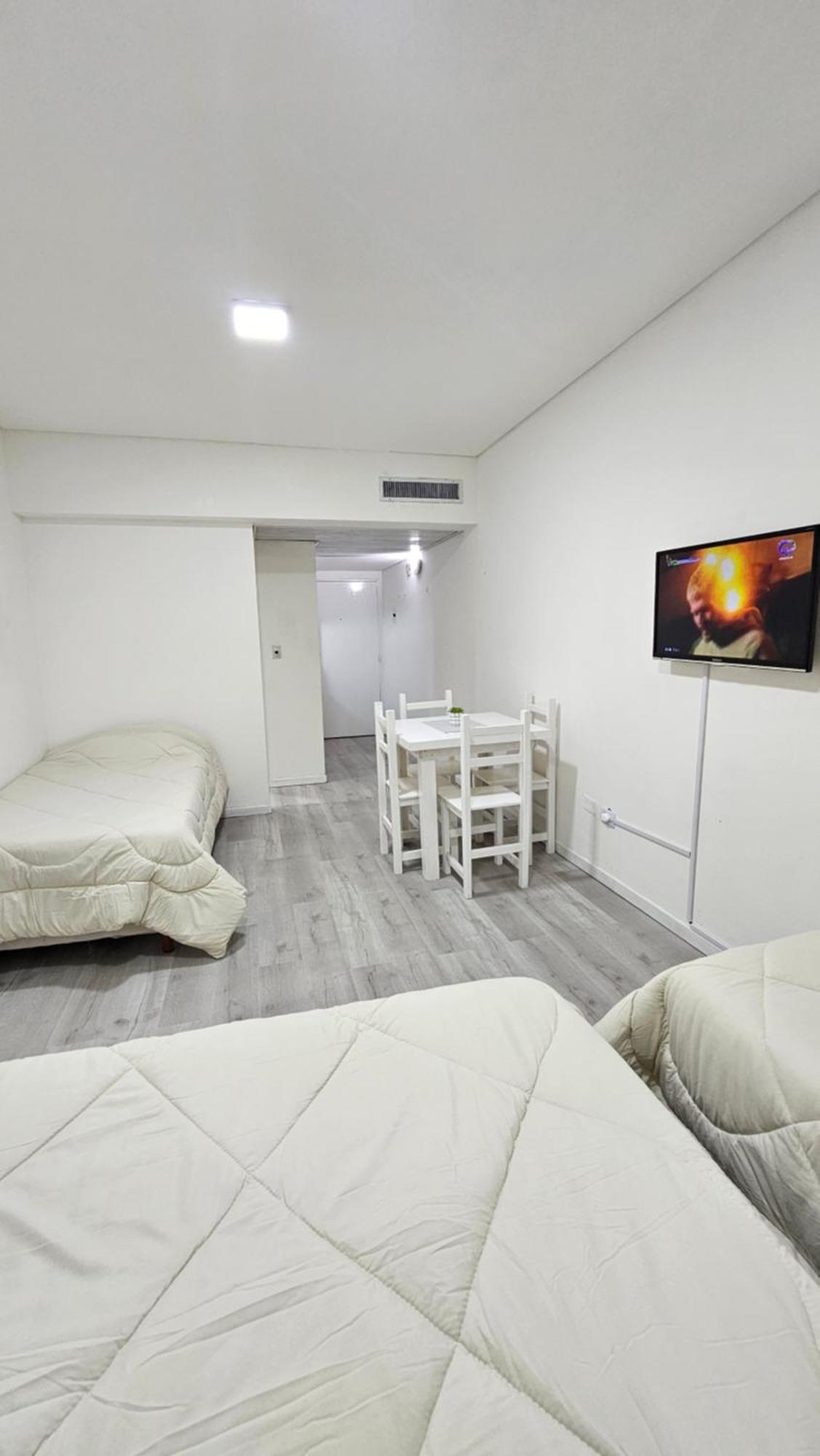 Апартаменты Departamento En Microcentro A Pasos Del Obelisco Буэнос-Айрес Экстерьер фото