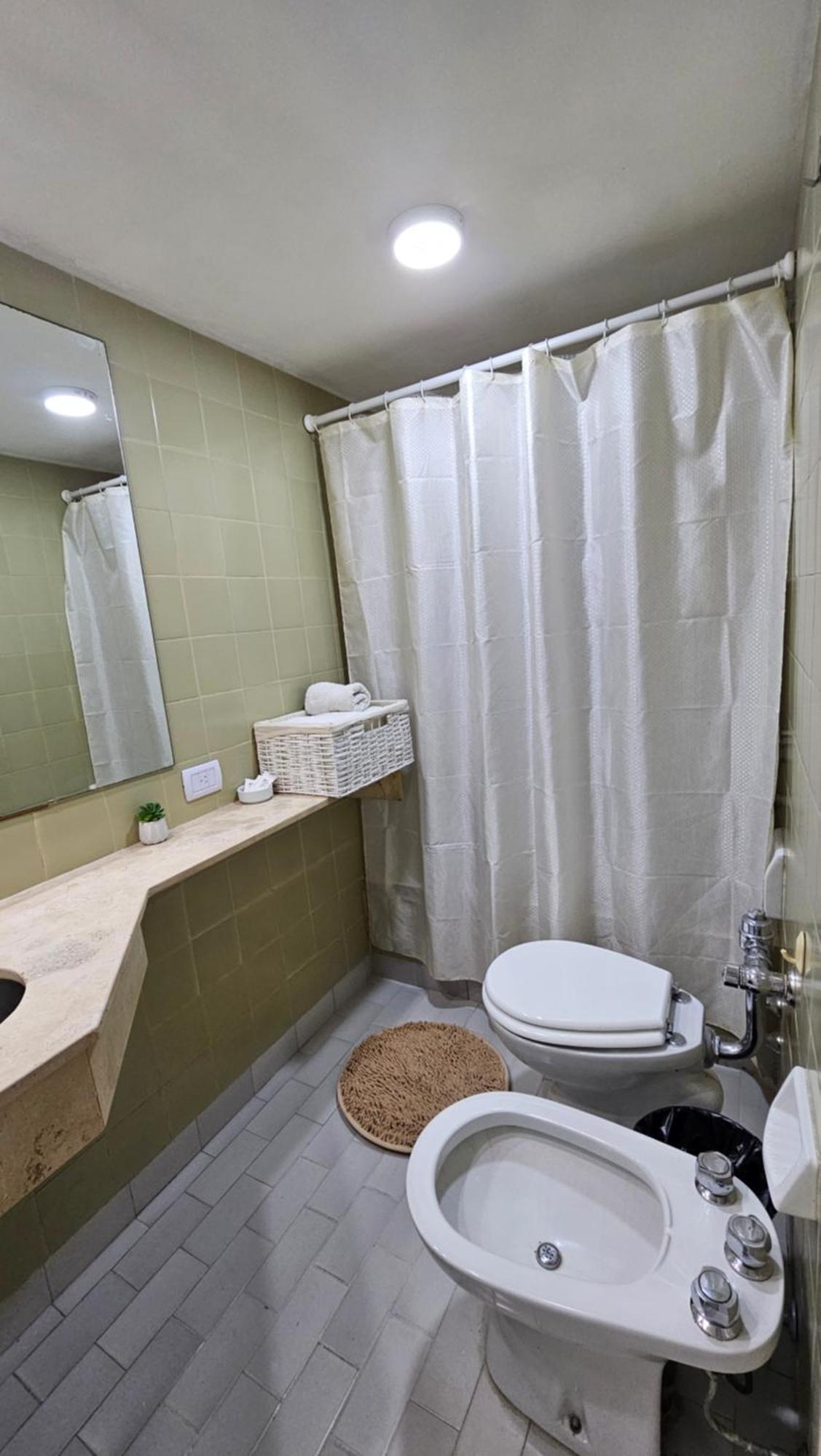 Апартаменты Departamento En Microcentro A Pasos Del Obelisco Буэнос-Айрес Экстерьер фото